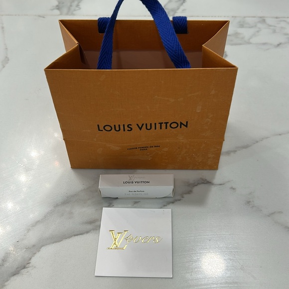 Louis Vuitton LV “Lovers “Pharrell Fragrance 2ml Sample + Special Fragrance Card - Picture 3 of 5